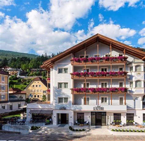 hotel genziana prada|Hotel in traditional centre of Ortisei .